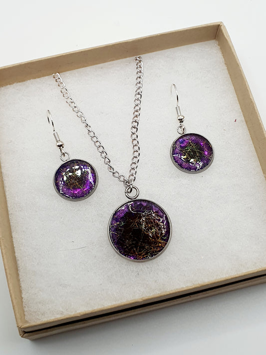 Resin jewellery set