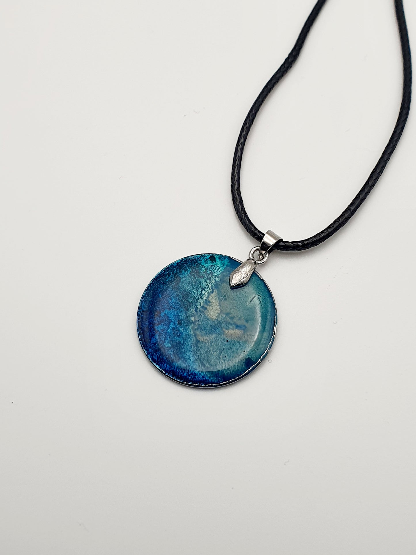 Resin necklace