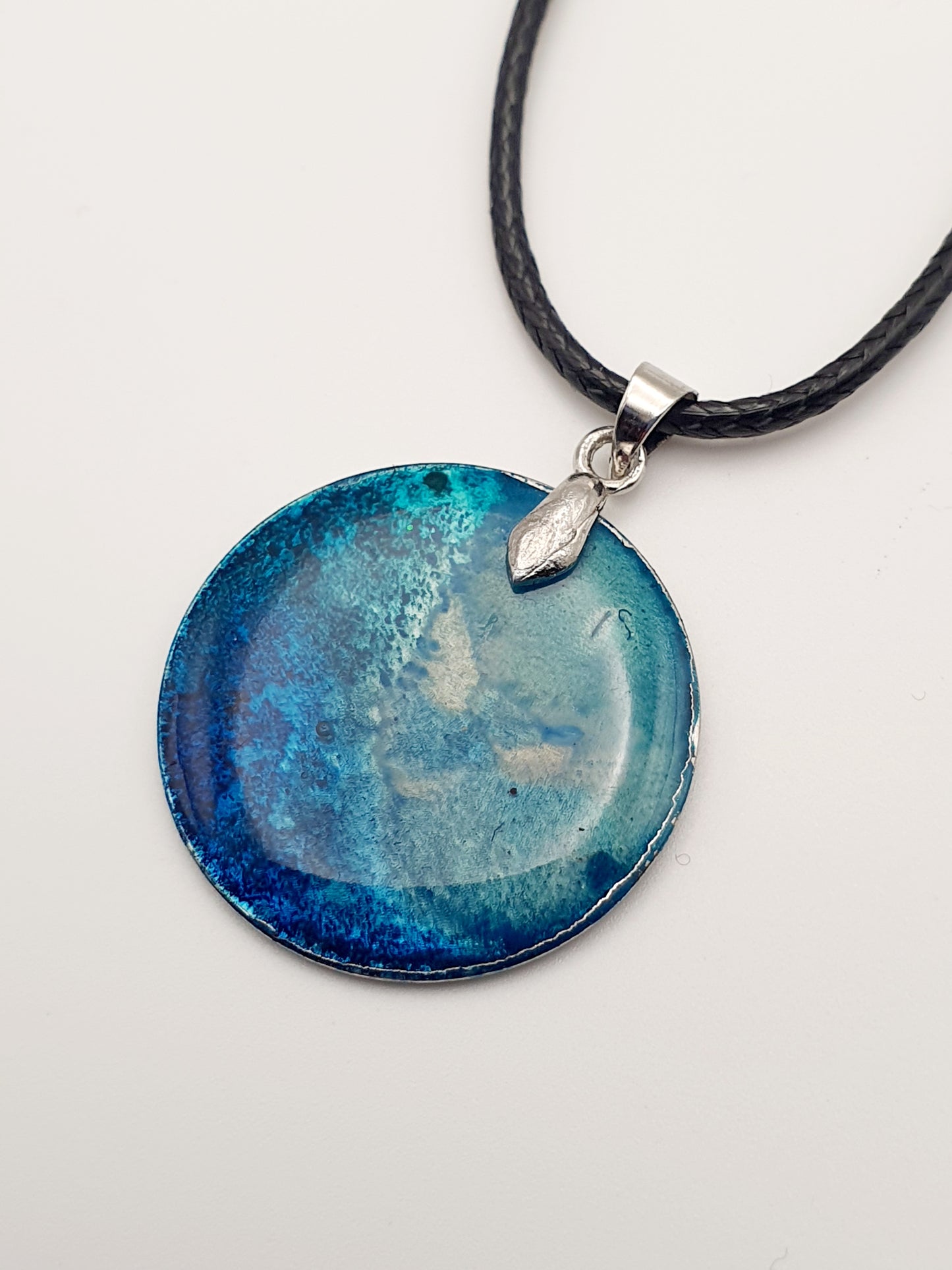 Resin necklace