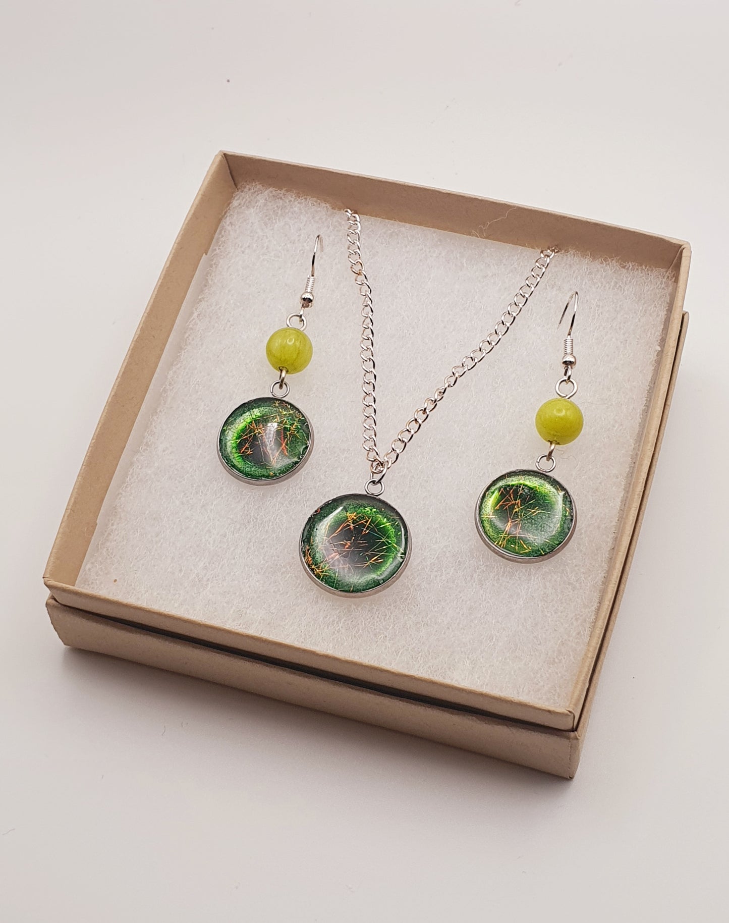 Jade resin jewellery set