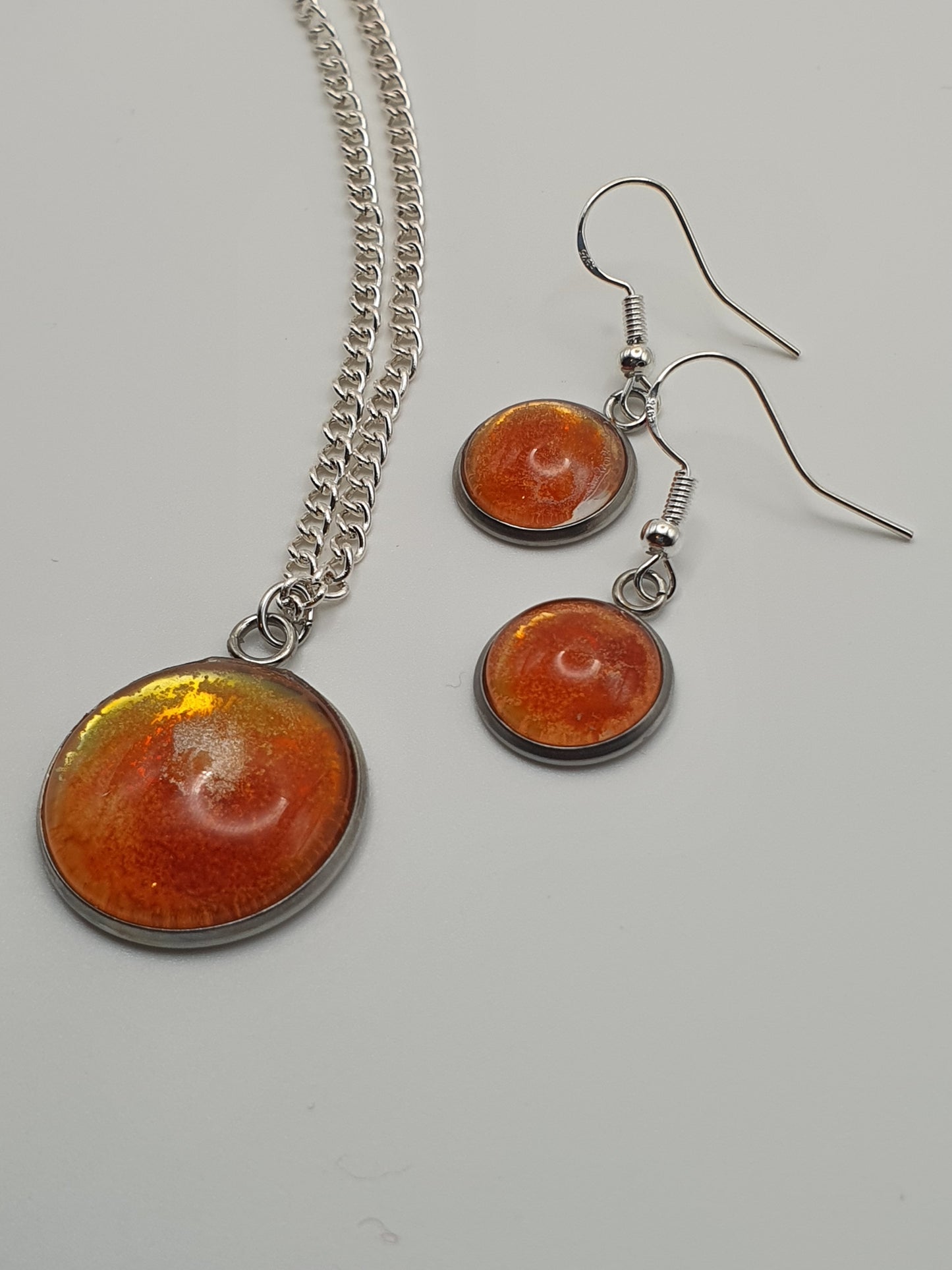 Resin jewellery set